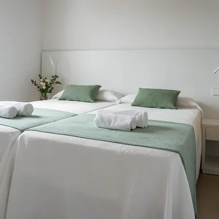 Sagitario Rymar Apartamentos Cala'N Bosch  Extérieur photo